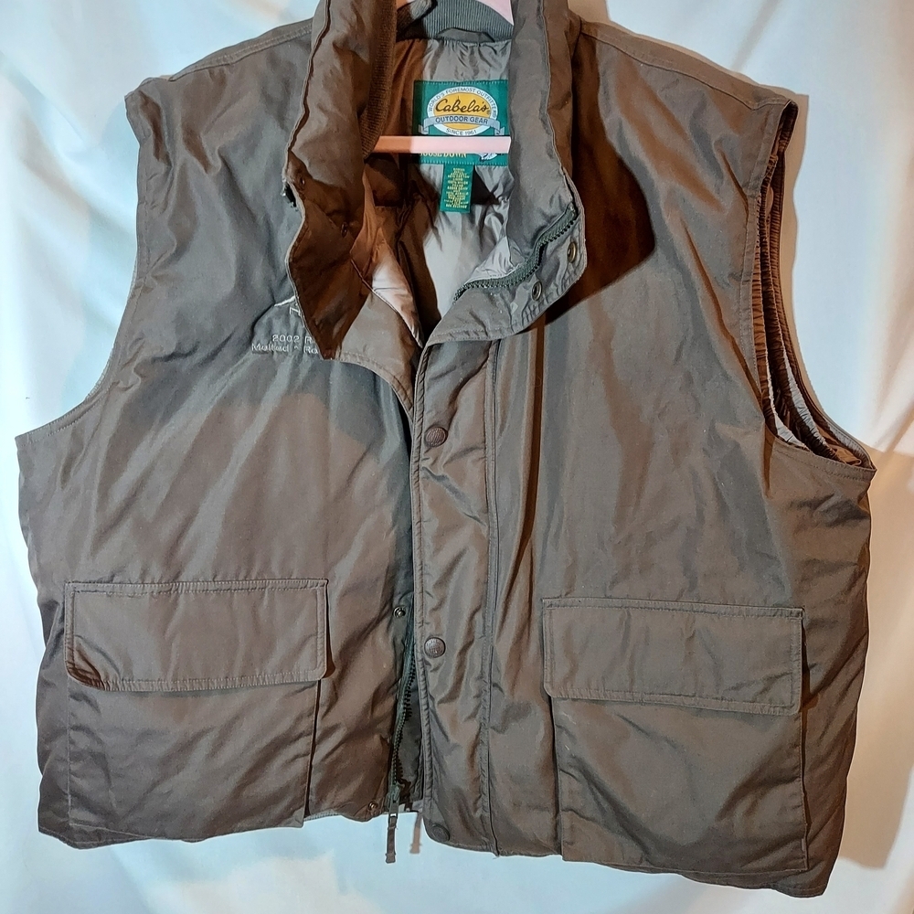 Cabela's Men's Down Filled Insulated Dark Tan Outdoor Vest #gorpcore #hunting